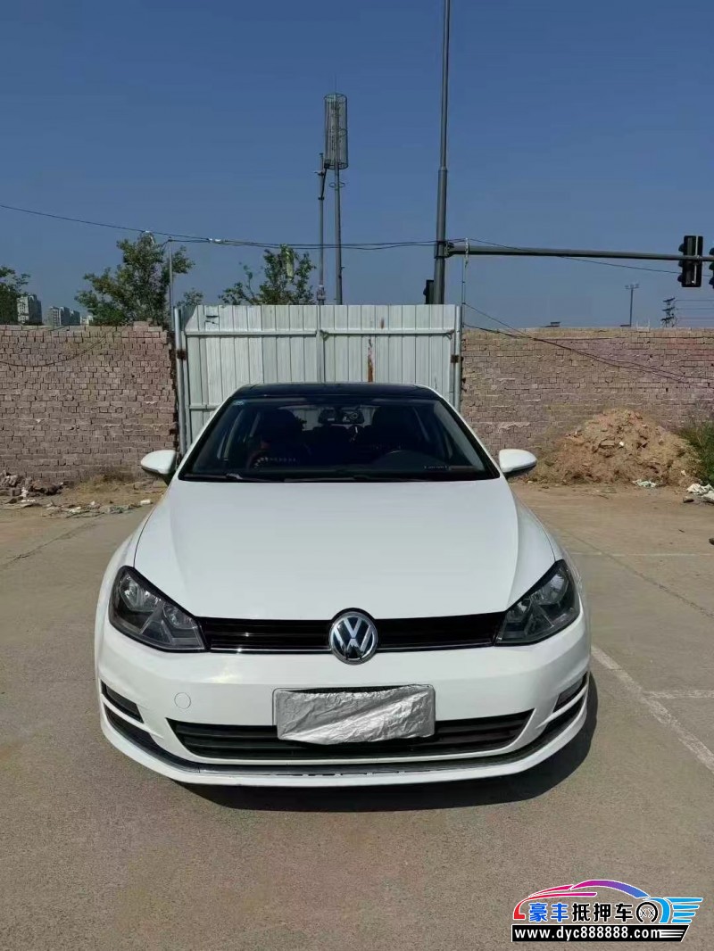 16年大众高尔夫轿车抵押车出售