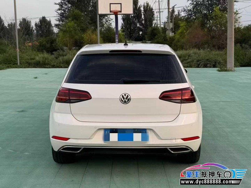 19年大众高尔夫轿车抵押车出售