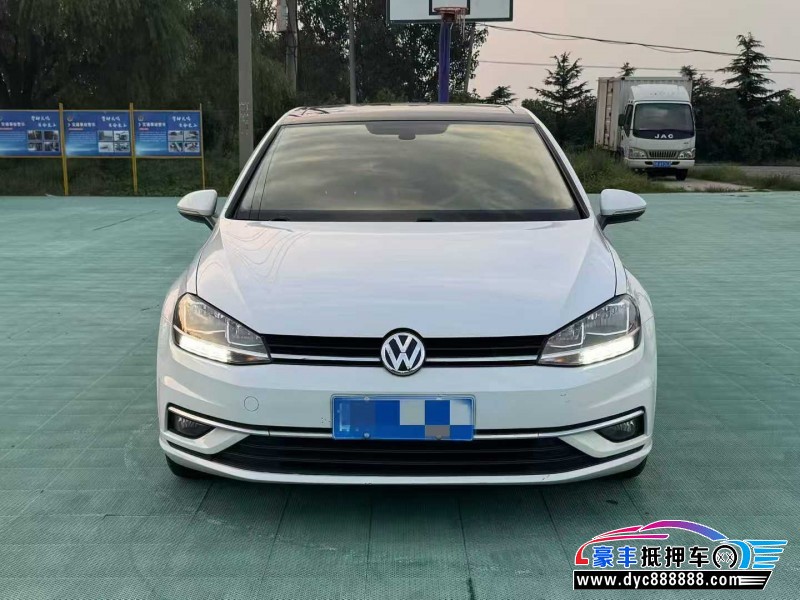 19年大众高尔夫轿车抵押车出售