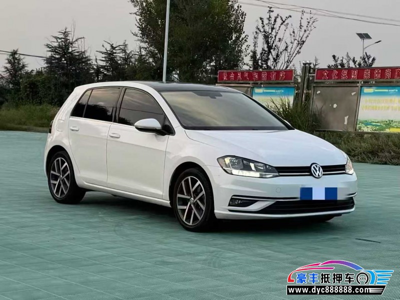 19年大众高尔夫轿车抵押车出售