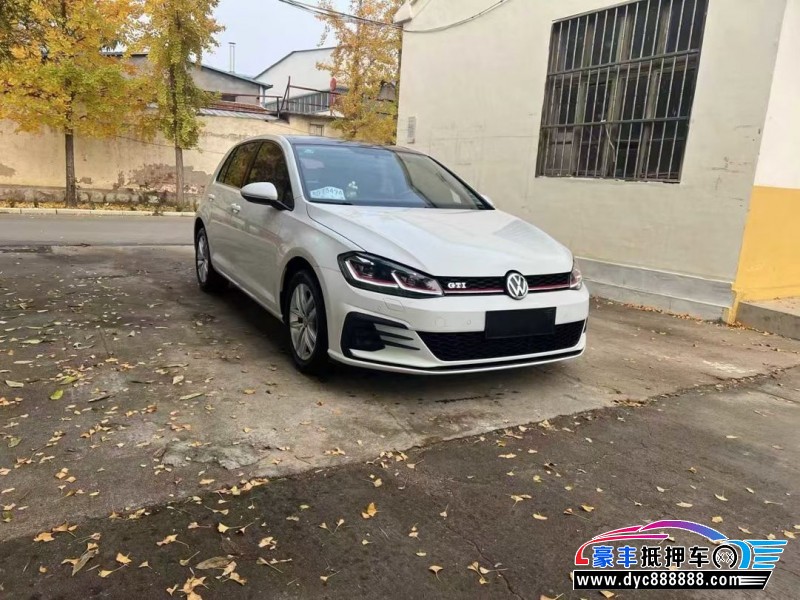 19年大众高尔夫轿车抵押车出售