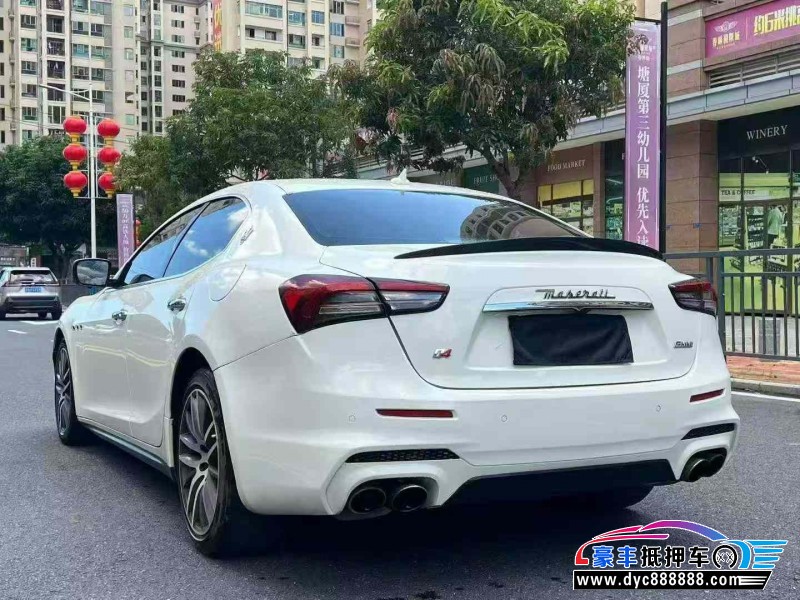 14年玛莎拉蒂Ghibli轿车抵押车出售