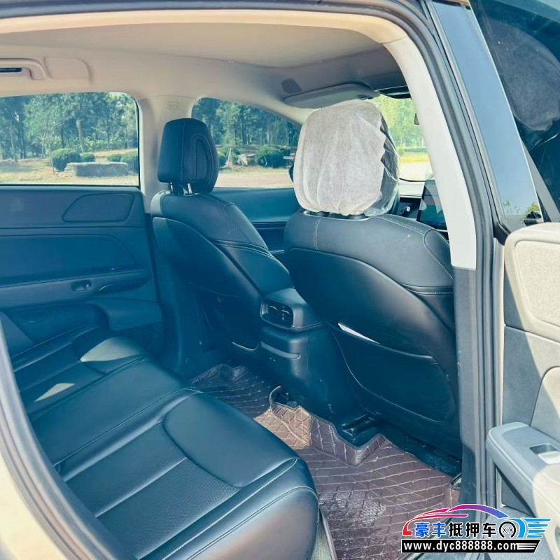 24年小鹏汽车G6轿车抵押车出售