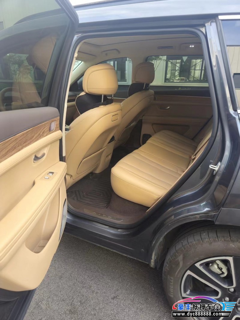 24年华为问界轿车抵押车出售