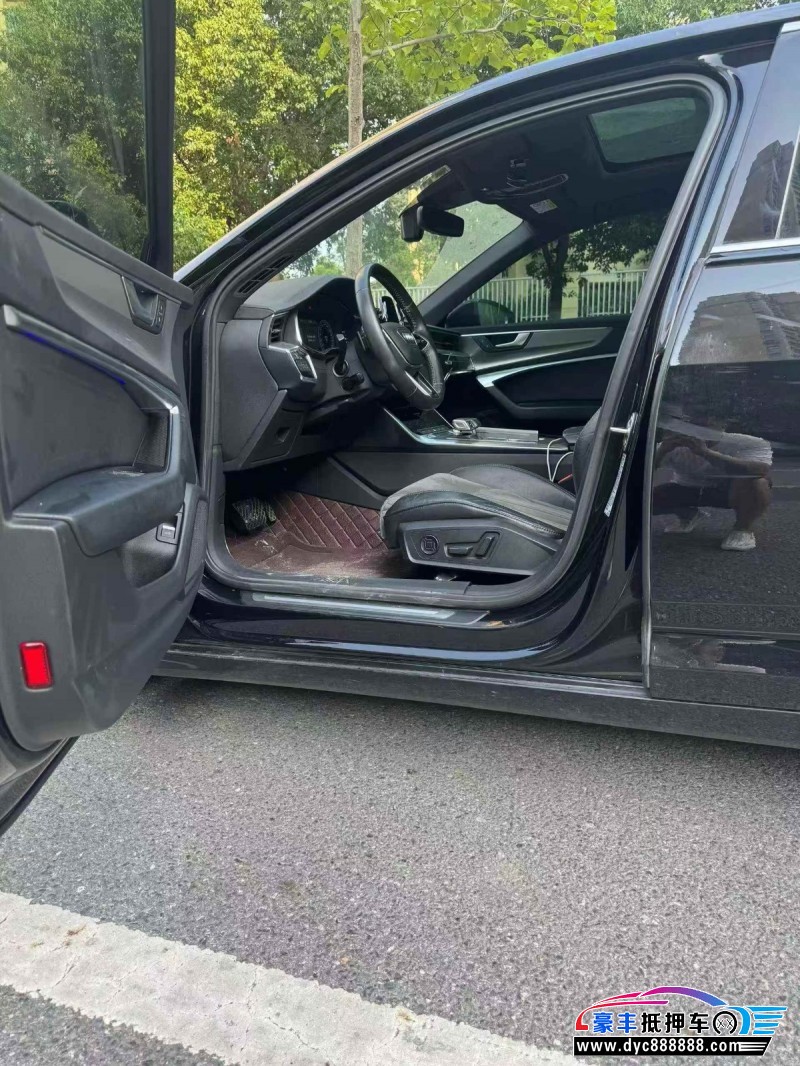 20年奥迪A6L轿车抵押车出售