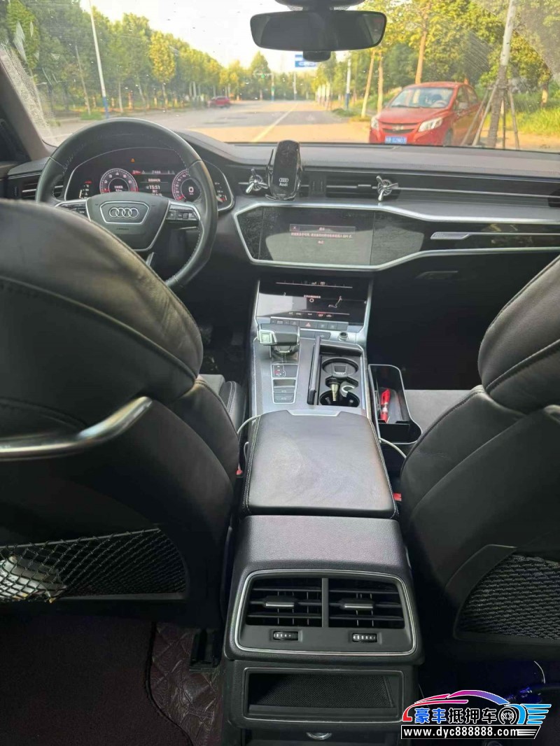 20年奥迪A6L轿车抵押车出售