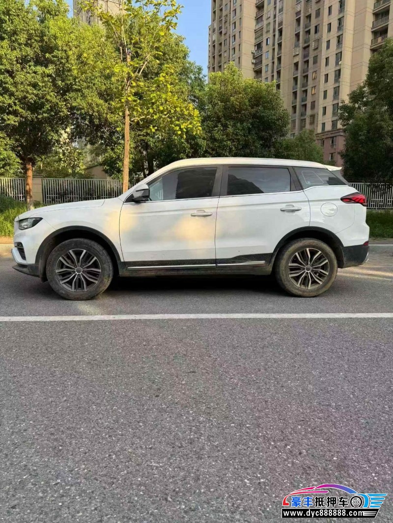 20年吉利博越轿车抵押车出售