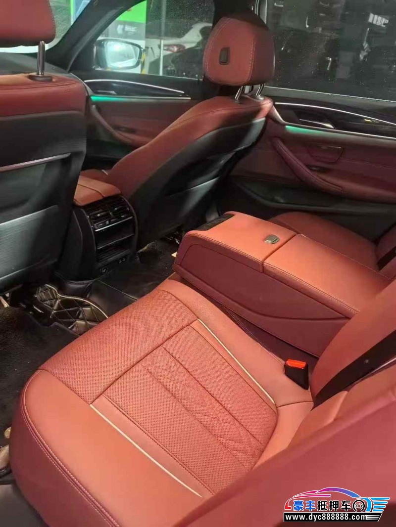 22年宝马5系轿车抵押车出售