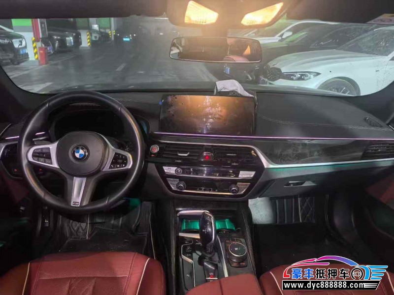 22年宝马5系轿车抵押车出售