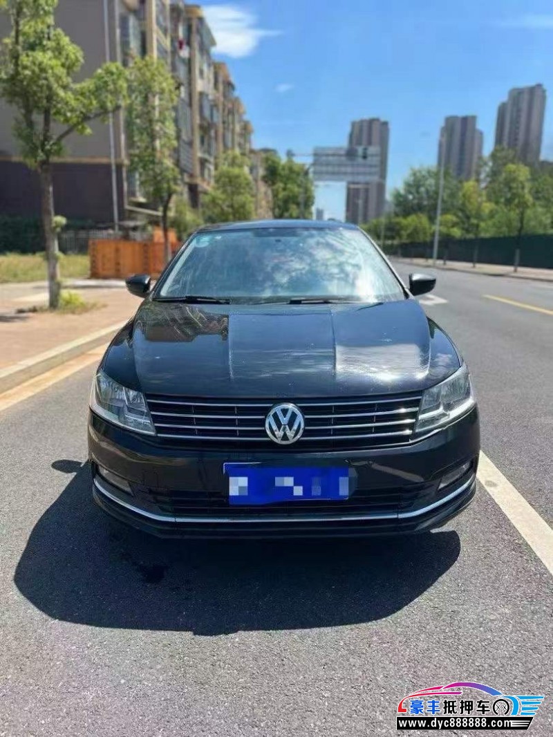 17年大众朗逸轿车抵押车出售