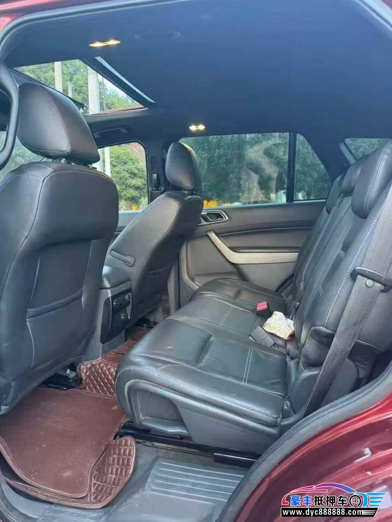 18年福特撼路者轿车抵押车出售