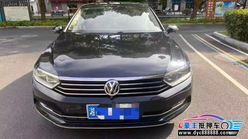 18年大众迈腾轿车抵押车出售