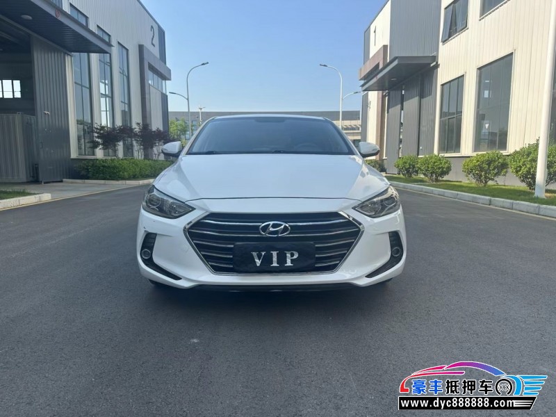 17年现代领动轿车抵押车出售