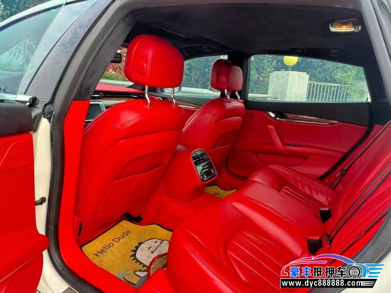 16年玛莎拉蒂总裁轿车抵押车出售