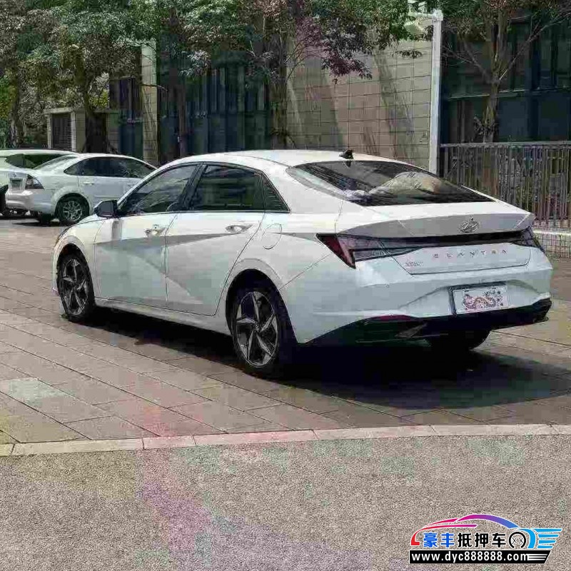 23年现代伊兰特轿车抵押车出售