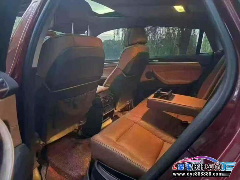 13年宝马X6SUV抵押车出售