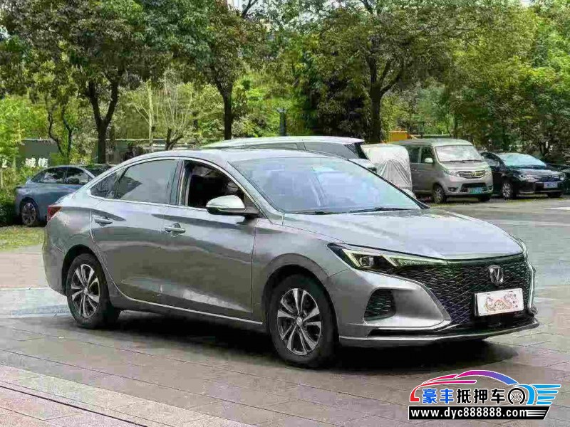 20年长安逸动轿车抵押车出售