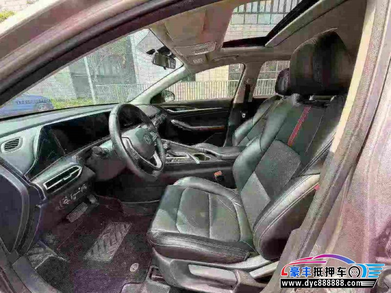 20年长安逸动轿车抵押车出售