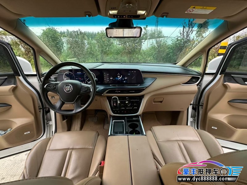 20年别克GL8轿车抵押车出售