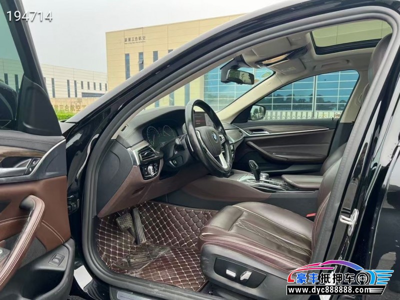 19年宝马5系轿车抵押车出售