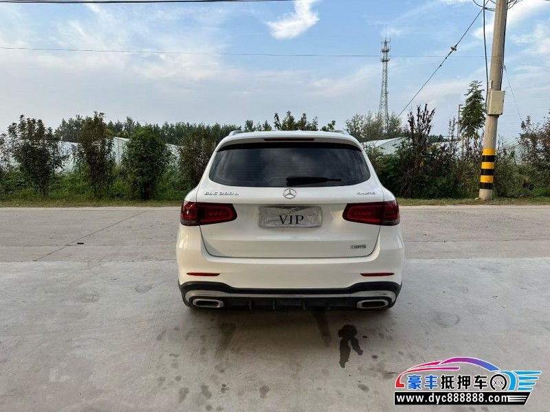 21年奔驰GLC轿车抵押车出售