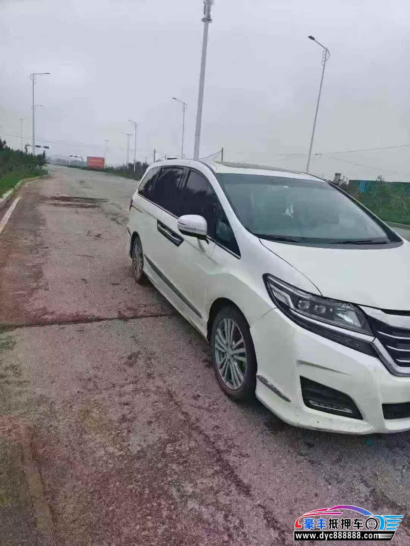 18年本田艾力绅MPV抵押车出售