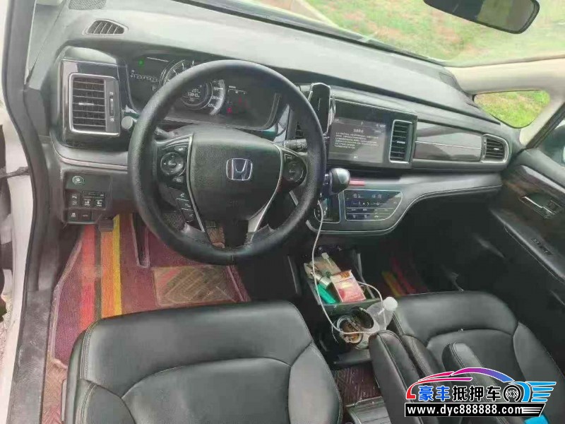 18年本田艾力绅MPV抵押车出售