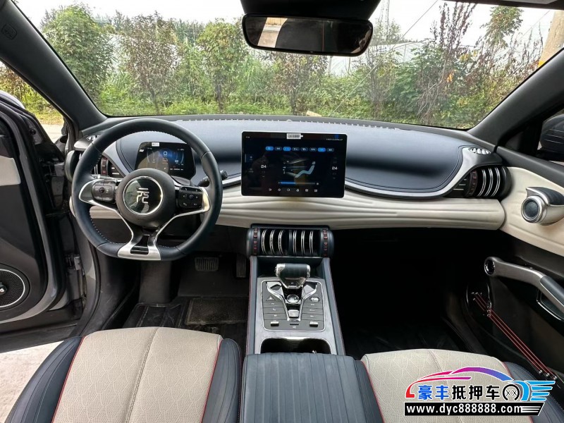 22年比亚迪元轿车抵押车出售