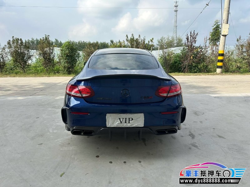 18年奔驰C轿车抵押车出售