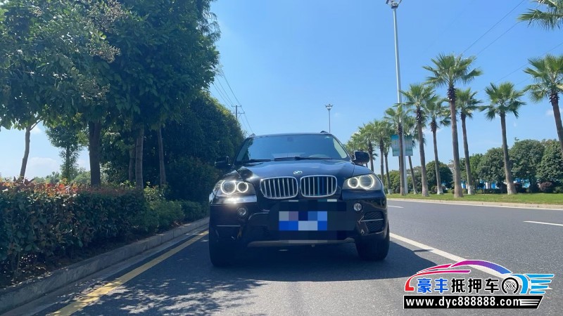 13年宝马X5轿车抵押车出售