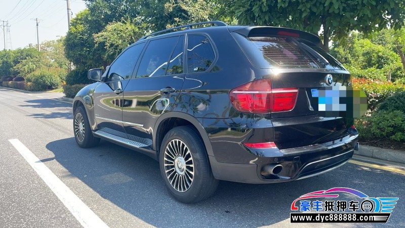 13年宝马X5轿车抵押车出售