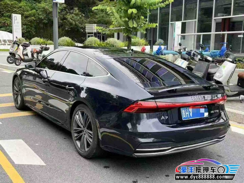 23年奥迪A7轿车抵押车出售