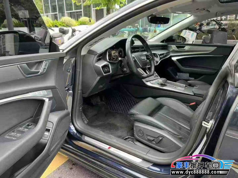 23年奥迪A7轿车抵押车出售