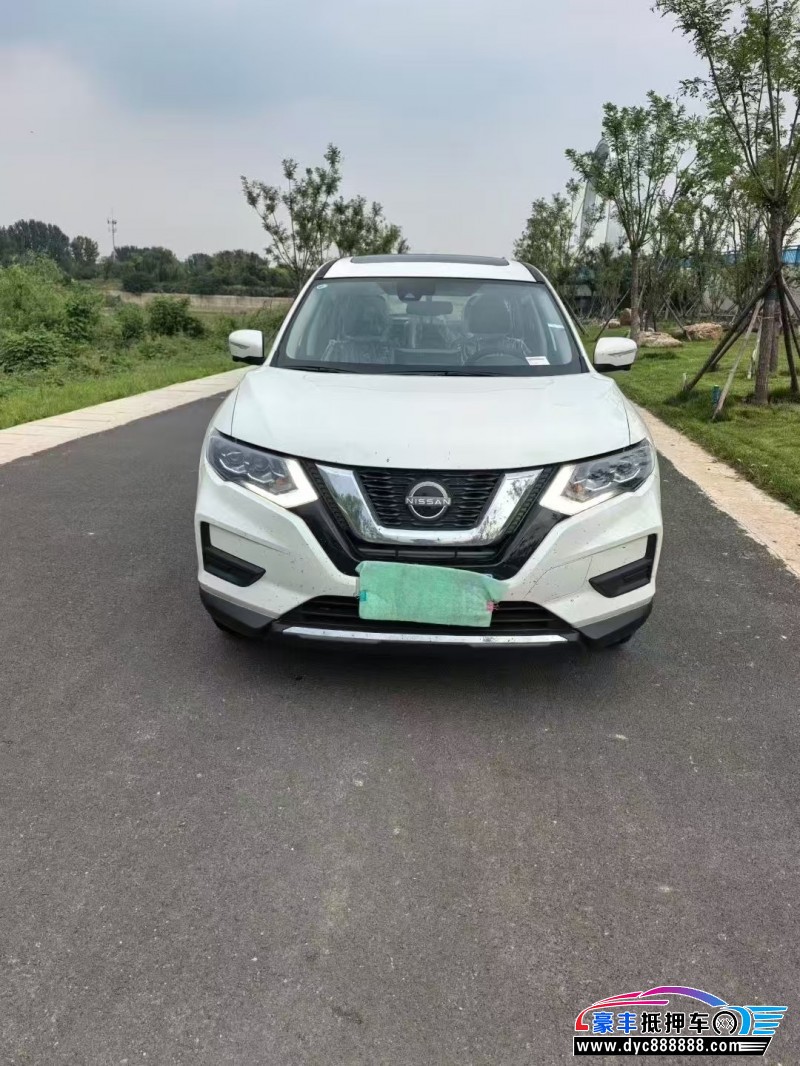 25年日产奇骏轿车抵押车出售