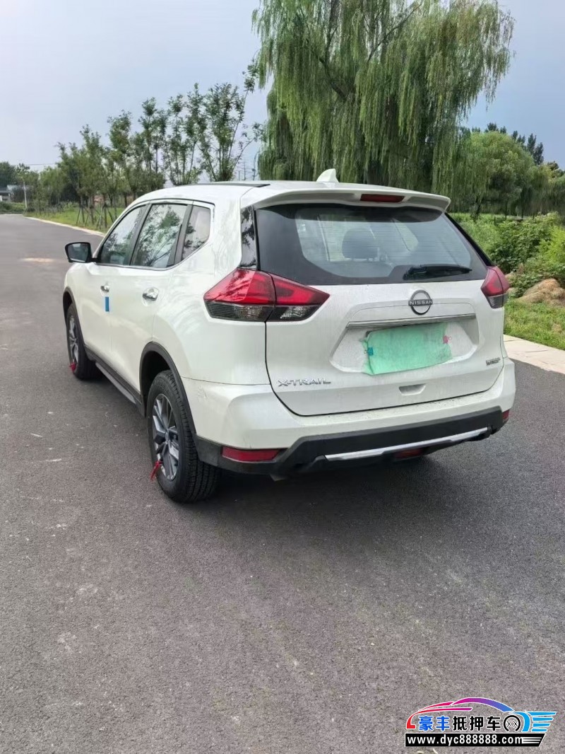 25年日产奇骏轿车抵押车出售