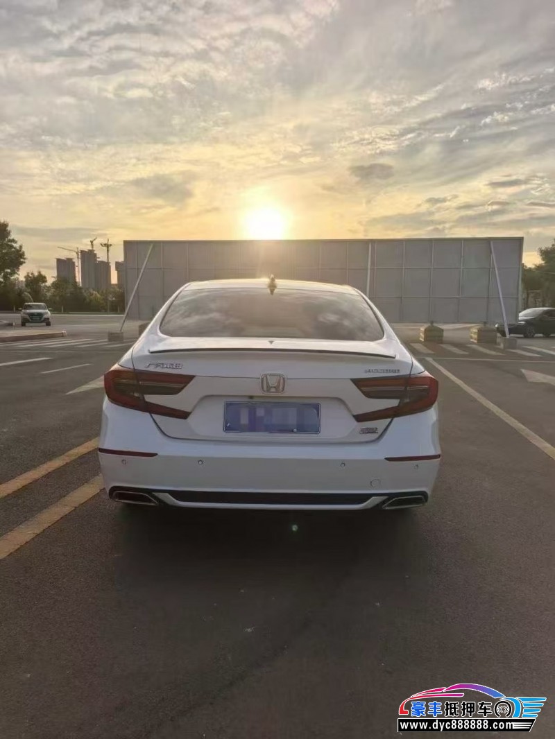 23年本田雅阁轿车抵押车出售