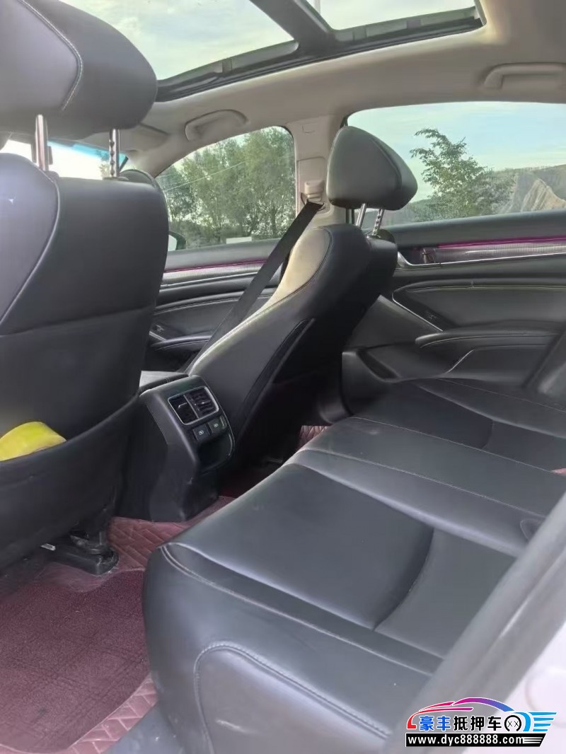 23年本田雅阁轿车抵押车出售