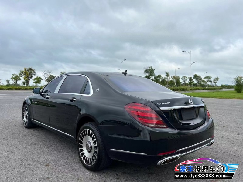 19年奔驰迈巴赫S级轿车抵押车出售