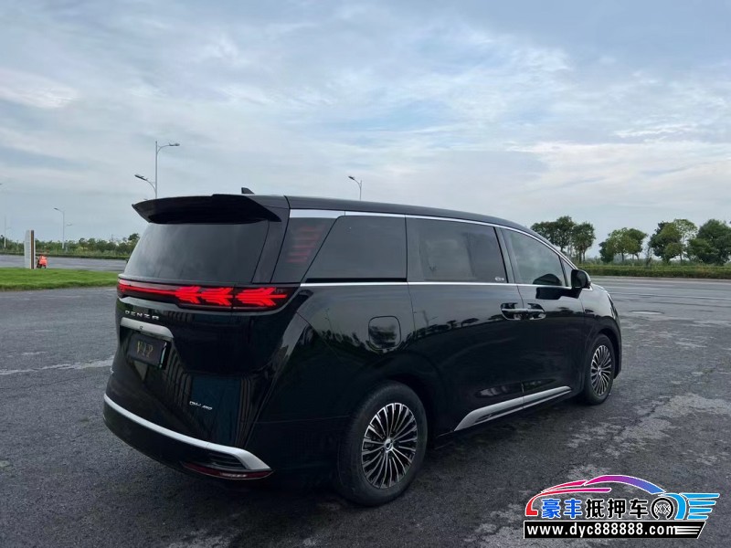 23年腾势D9轿车抵押车出售