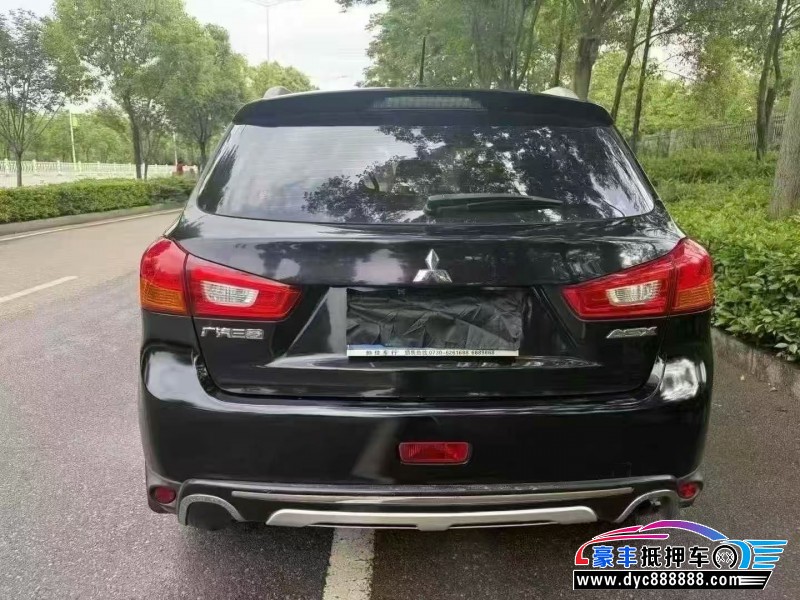 15年三菱劲炫轿车抵押车出售