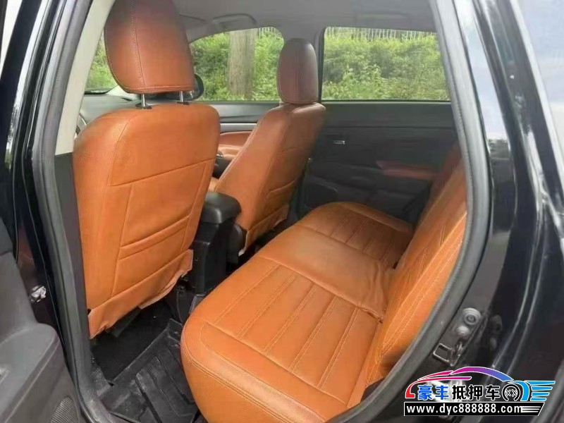 15年三菱劲炫轿车抵押车出售