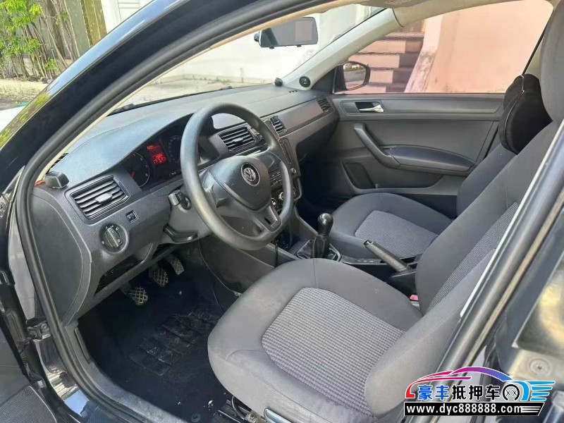 18年大众捷达轿车抵押车出售