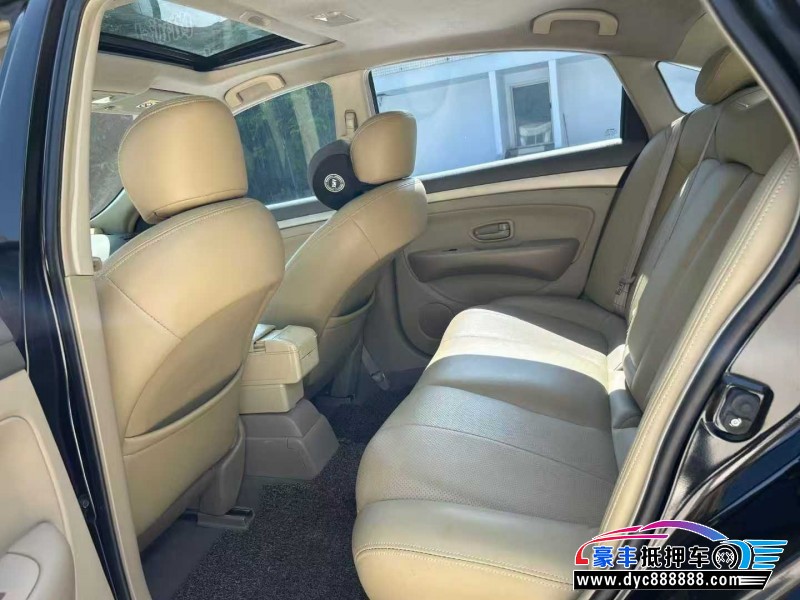 19年日产轩逸轿车抵押车出售