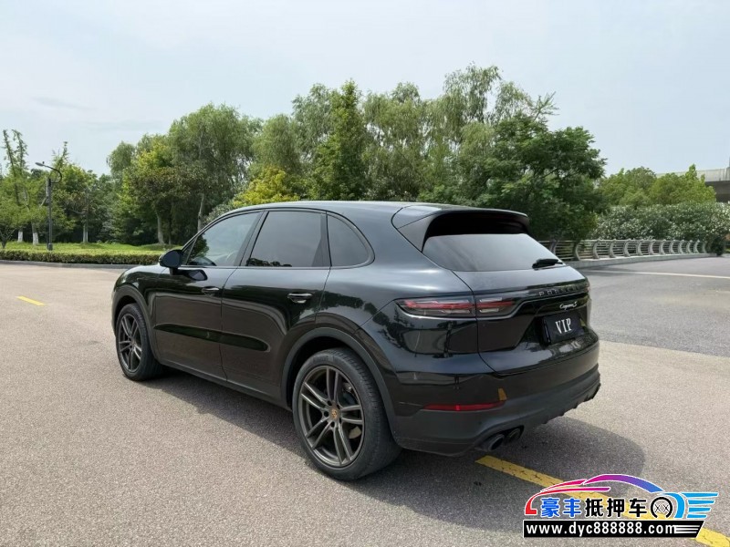 19年保时捷卡宴轿车抵押车出售