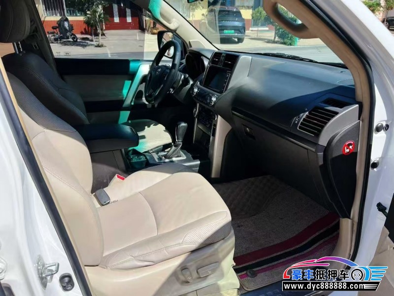 10年丰田普拉多（霸道）轿车抵押车出售