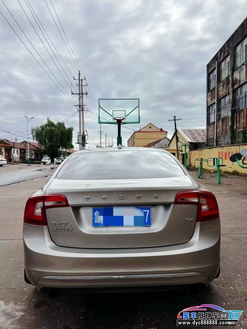 16年沃尔沃S60L轿车抵押车出售