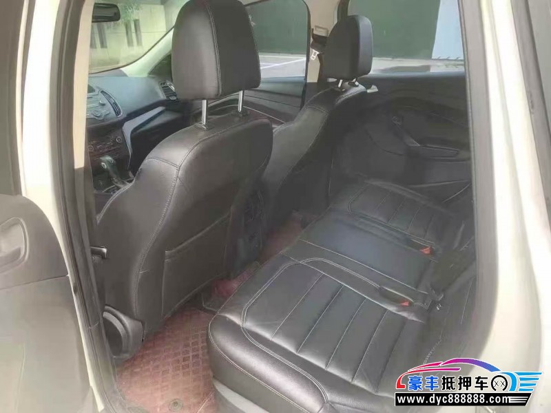 18年福特翼虎轿车抵押车出售