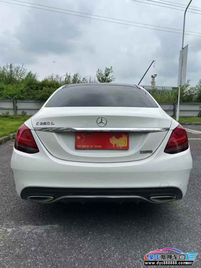 20年奔驰C轿车抵押车出售