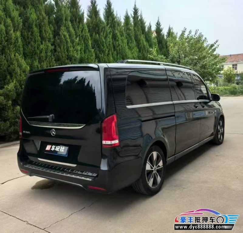 21年奔驰V轿车抵押车出售