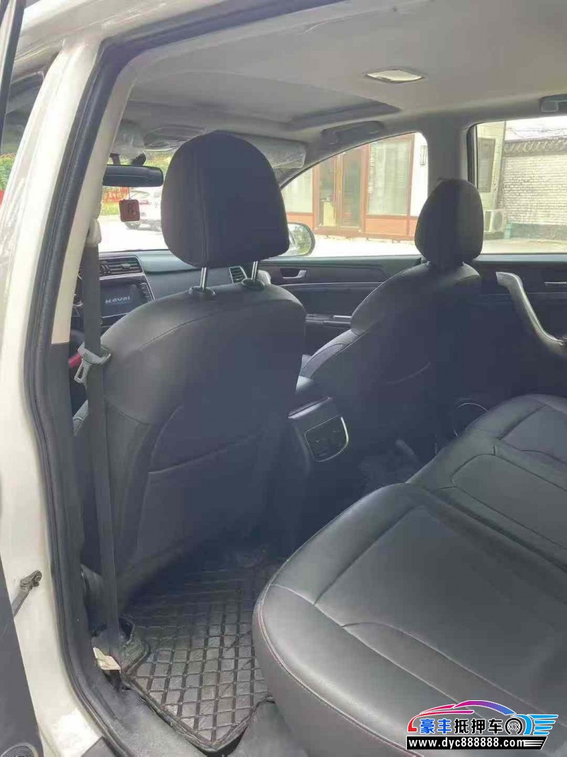 19年长城M6轿车抵押车出售